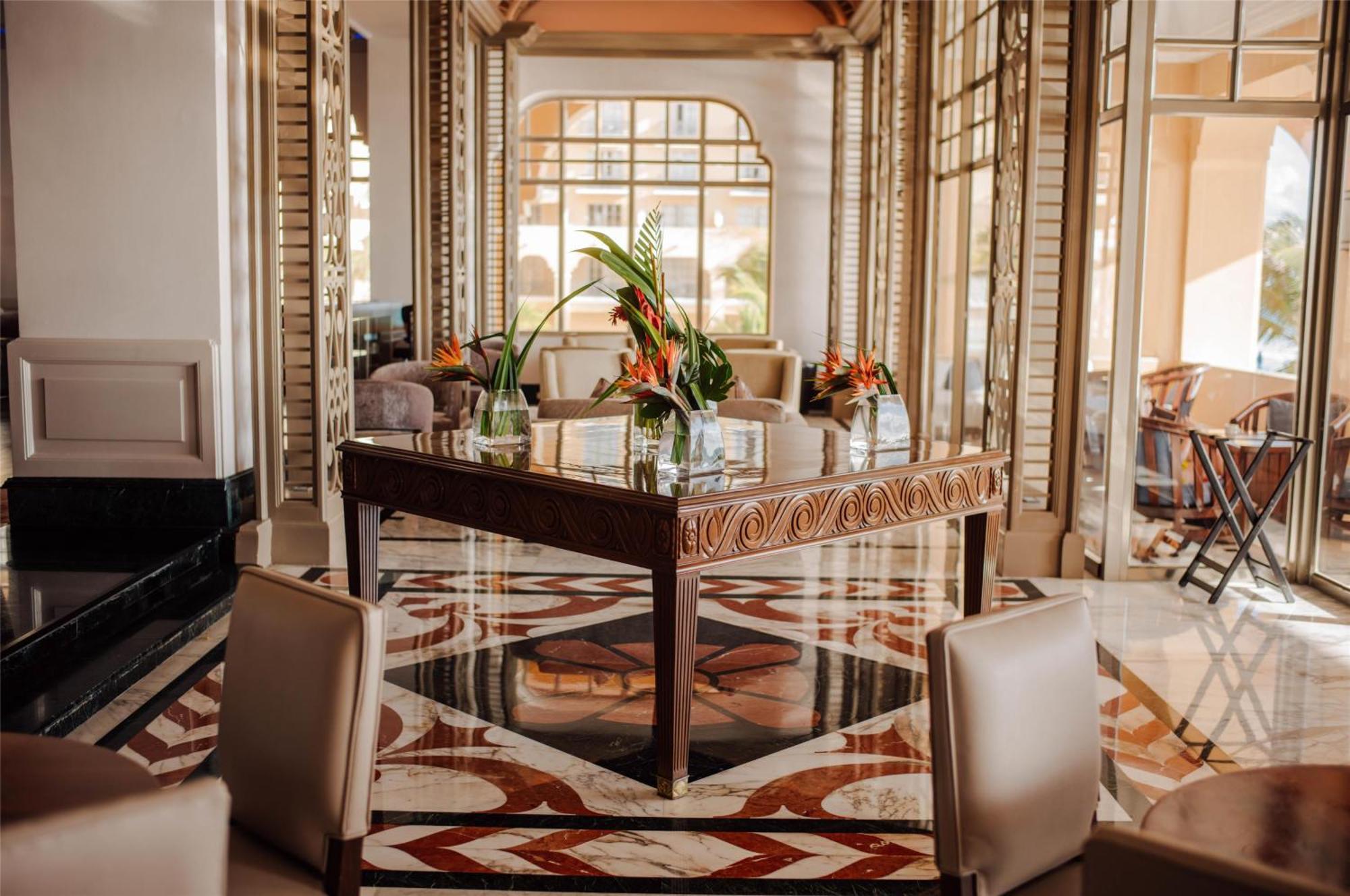 Kempinski 5*